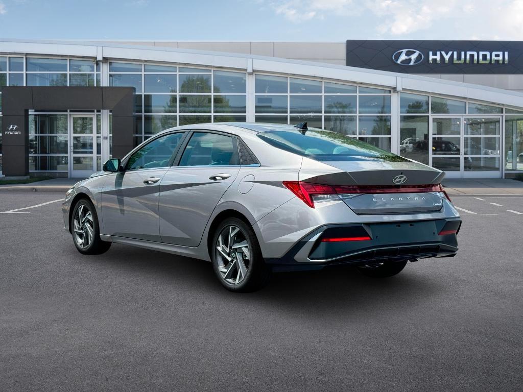 new 2025 Hyundai Elantra car, priced at $27,662