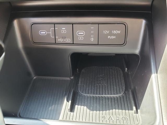 new 2025 Hyundai Tucson car, priced at $32,001