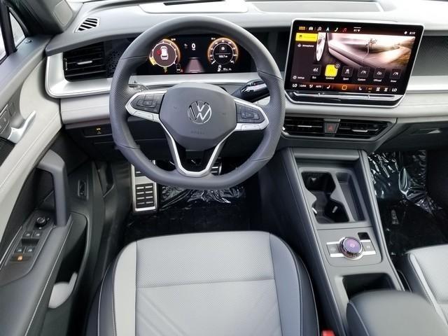 new 2025 Volkswagen Tiguan car, priced at $38,553