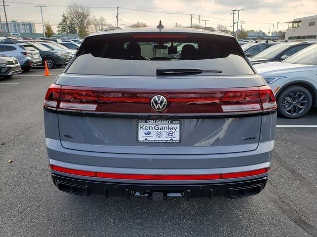 new 2025 Volkswagen Atlas Cross Sport car, priced at $50,178