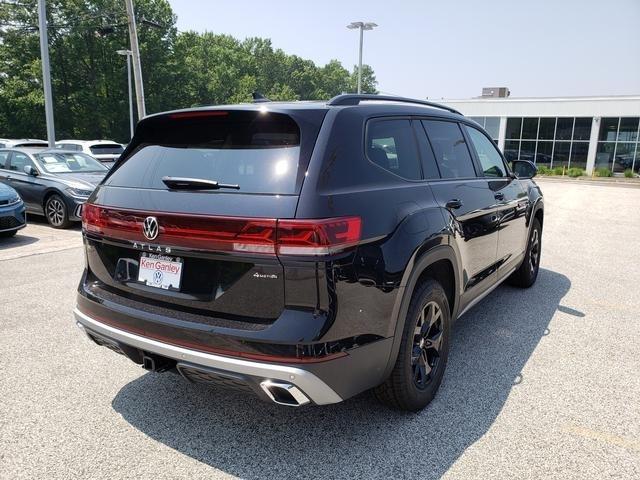 new 2025 Volkswagen Atlas car, priced at $47,308