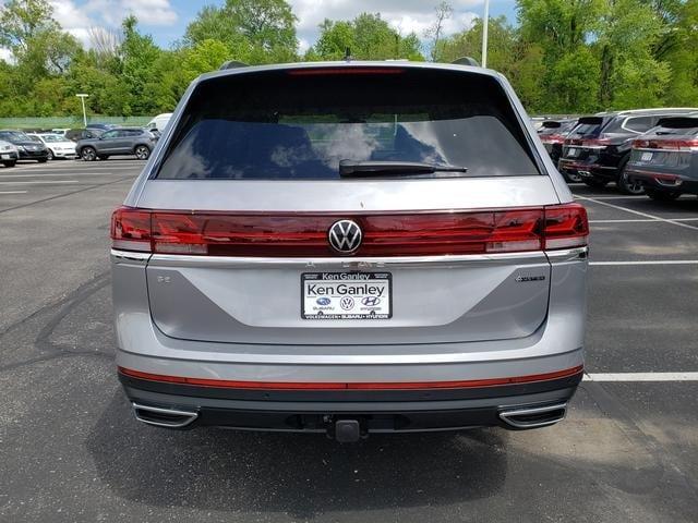 new 2025 Volkswagen Atlas car, priced at $45,295