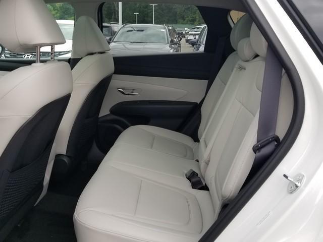 new 2025 Hyundai TUCSON Hybrid car