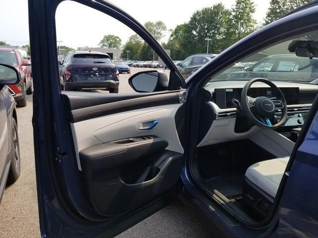new 2025 Hyundai Tucson car, priced at $33,249