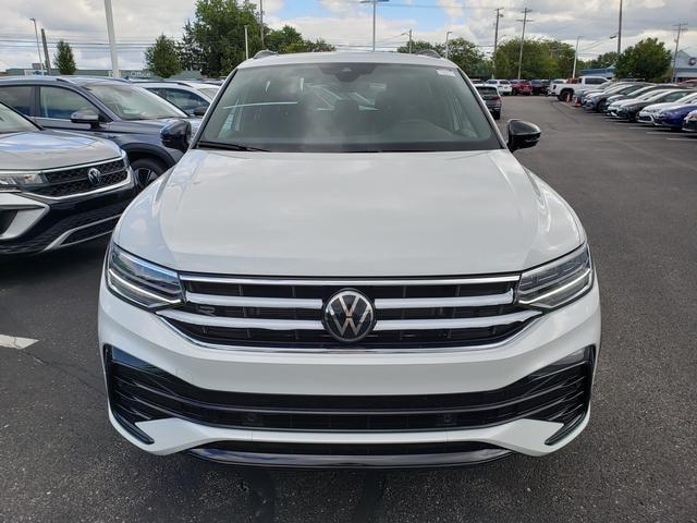 new 2024 Volkswagen Tiguan car, priced at $37,663