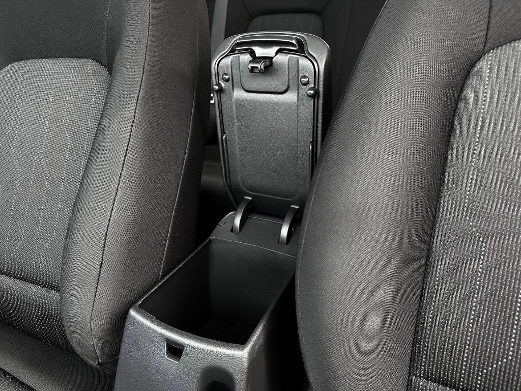 new 2025 Hyundai Venue car, priced at $22,665