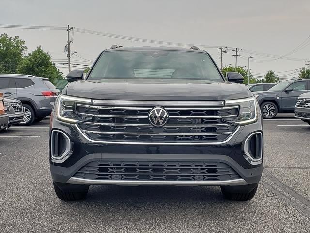 new 2025 Volkswagen Atlas car, priced at $44,211