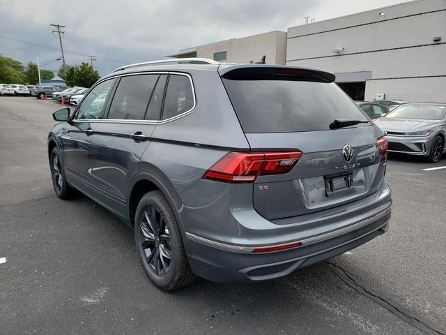 new 2024 Volkswagen Tiguan car, priced at $35,102