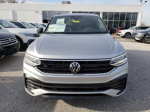 new 2024 Volkswagen Tiguan car, priced at $37,111