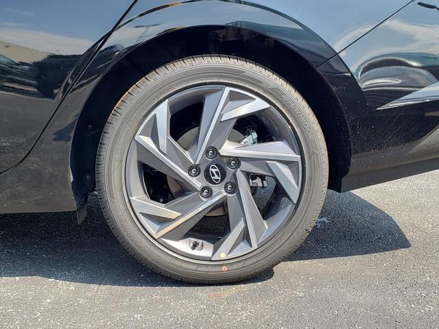 new 2025 Hyundai ELANTRA HEV car, priced at $28,675