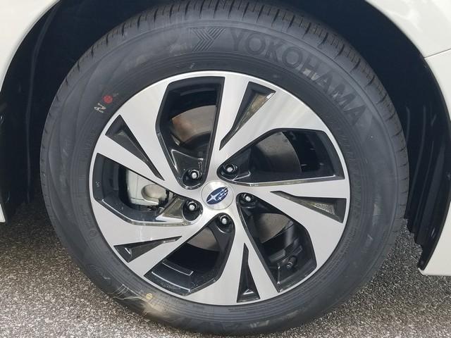 new 2025 Subaru Legacy car, priced at $32,190
