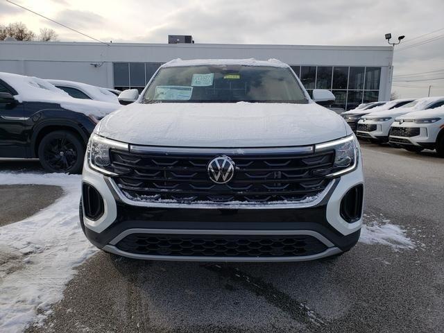 new 2026 Volkswagen Atlas Cross Sport car, priced at $46,988