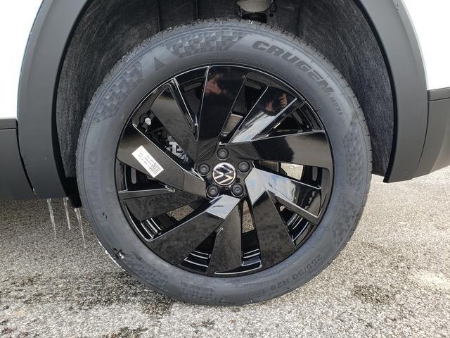 new 2026 Volkswagen Atlas Cross Sport car, priced at $46,988