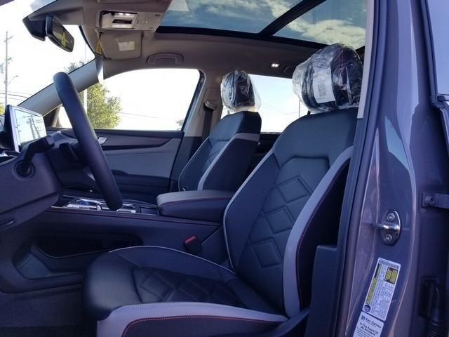 new 2026 Volkswagen Atlas car, priced at $51,073