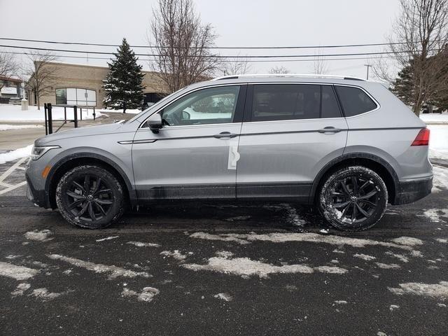 new 2024 Volkswagen Tiguan car, priced at $34,059