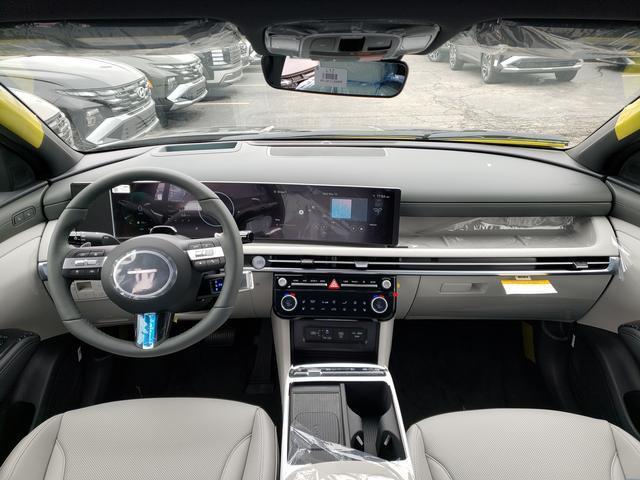 new 2026 Hyundai TUCSON Hybrid car, priced at $43,607