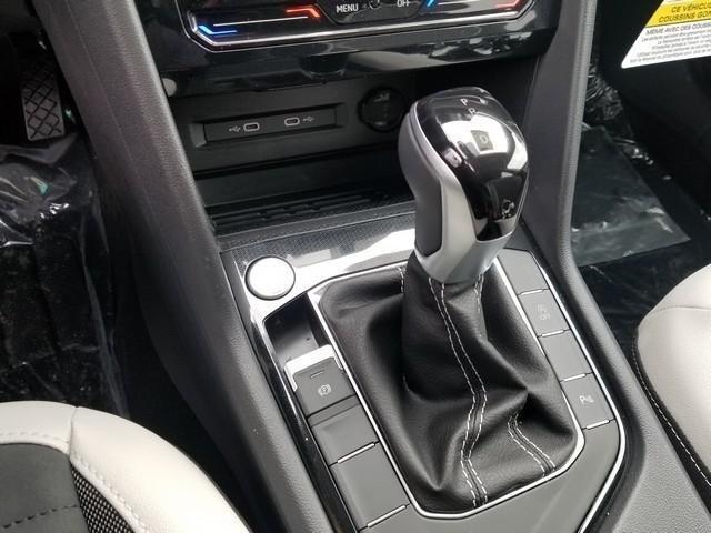 new 2025 Volkswagen Taos car, priced at $27,806