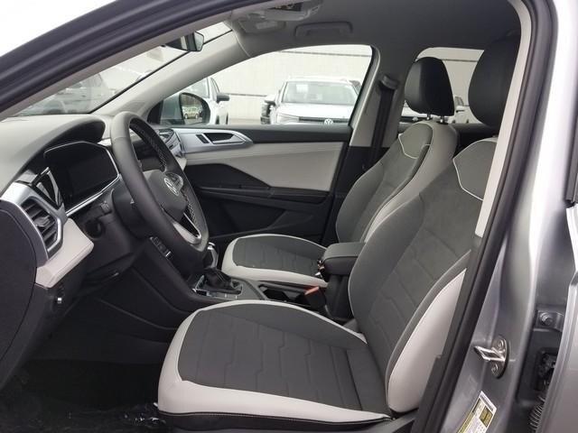 new 2025 Volkswagen Taos car, priced at $27,806
