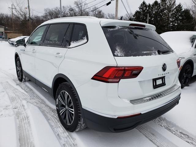 new 2024 Volkswagen Tiguan car, priced at $34,708