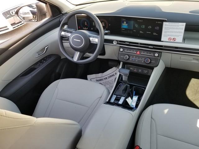new 2025 Hyundai Tucson car, priced at $30,952