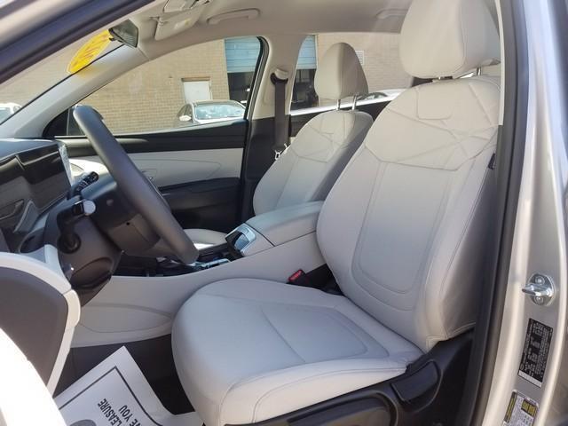new 2025 Hyundai Tucson car, priced at $30,952