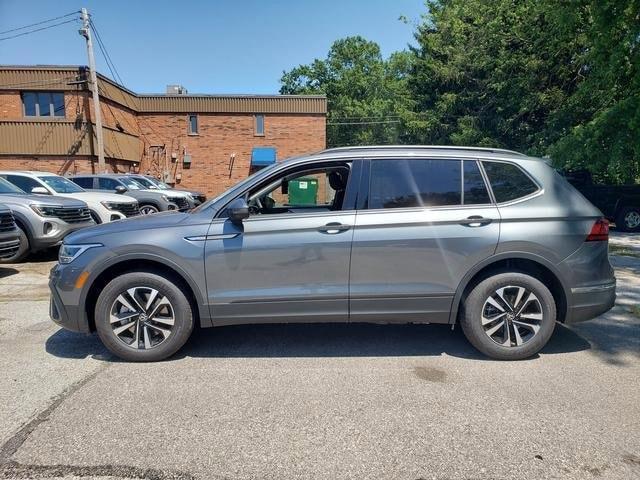 new 2024 Volkswagen Tiguan car, priced at $31,931