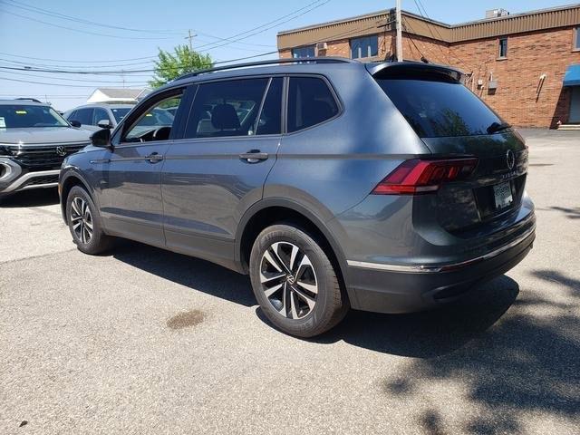 new 2024 Volkswagen Tiguan car, priced at $31,931