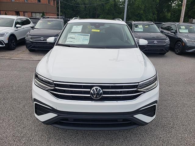 new 2024 Volkswagen Tiguan car, priced at $35,255