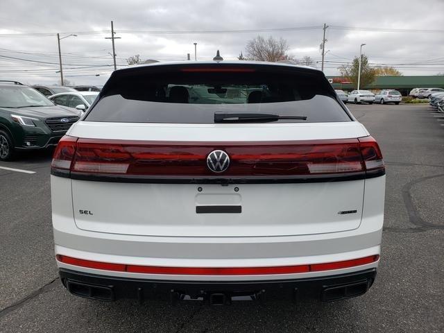 new 2025 Volkswagen Atlas Cross Sport car, priced at $50,033