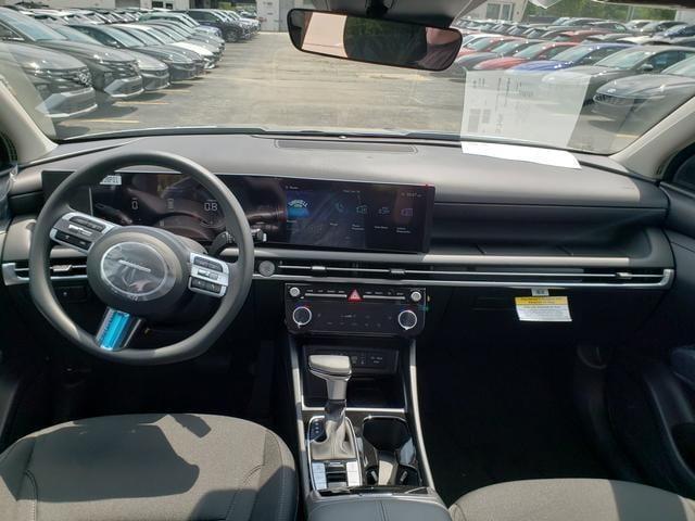 new 2025 Hyundai Tucson car, priced at $33,417