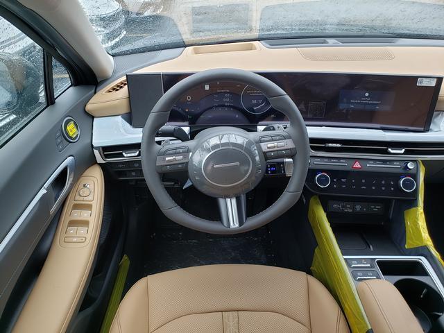 new 2025 Hyundai Sonata Hybrid car, priced at $38,027