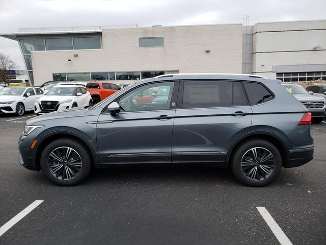 new 2024 Volkswagen Tiguan car, priced at $34,708