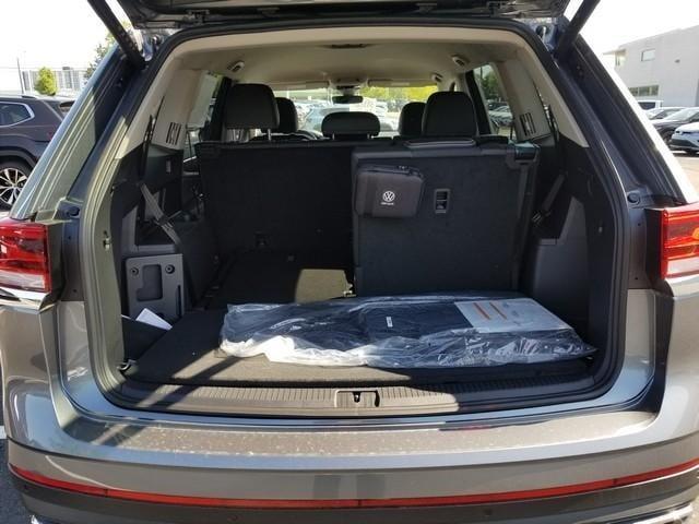 new 2025 Volkswagen Atlas car, priced at $45,295