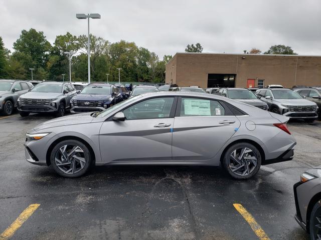 new 2025 Hyundai Elantra car, priced at $26,997