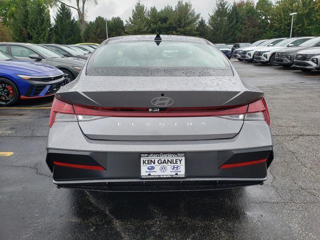 new 2025 Hyundai Elantra car, priced at $26,997