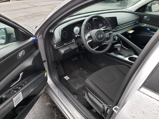 new 2025 Hyundai Elantra car, priced at $26,997