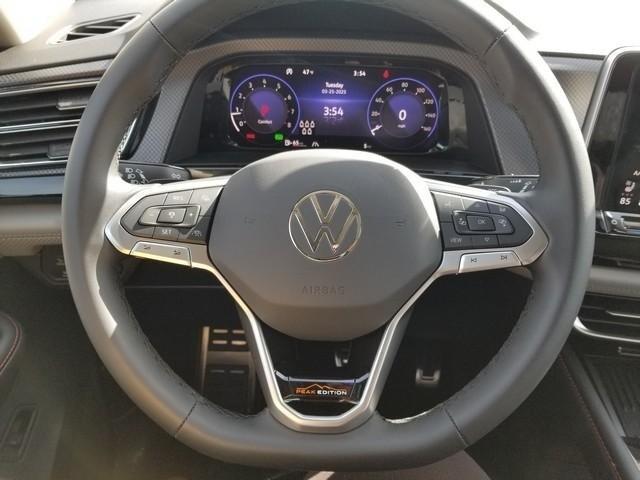new 2025 Volkswagen Atlas car, priced at $47,745