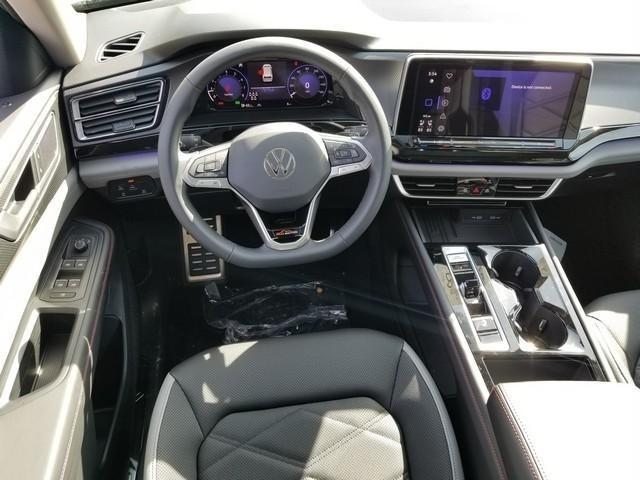 new 2025 Volkswagen Atlas car