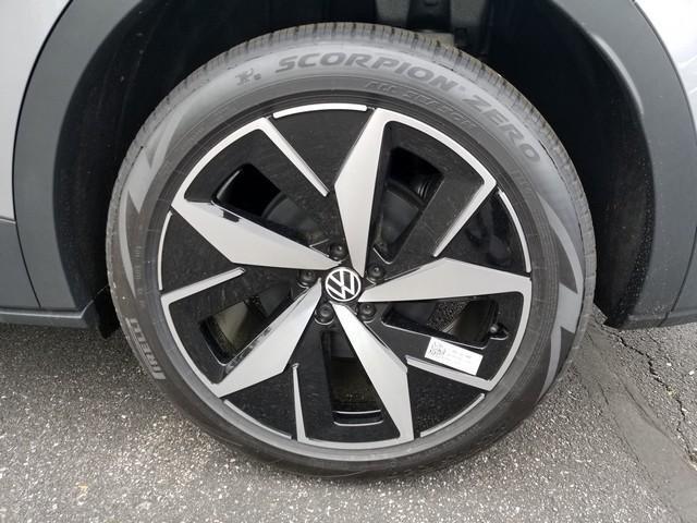 new 2024 Volkswagen ID.4 car, priced at $54,385