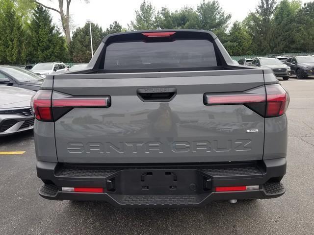 new 2025 Hyundai SANTA CRUZ car, priced at $33,096