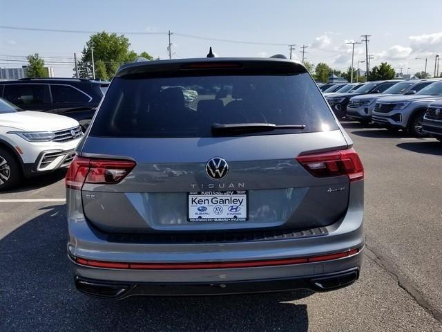 new 2024 Volkswagen Tiguan car, priced at $37,264