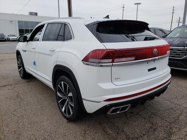 new 2025 Volkswagen Atlas Cross Sport car, priced at $53,428