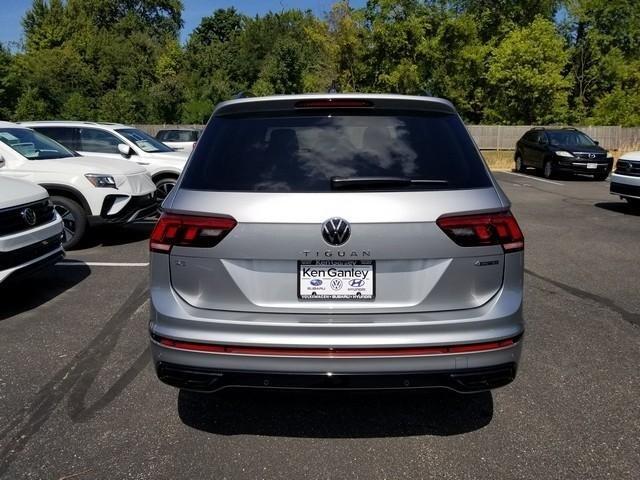 new 2024 Volkswagen Tiguan car, priced at $37,147