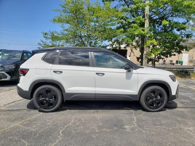 new 2025 Volkswagen Taos car, priced at $33,358
