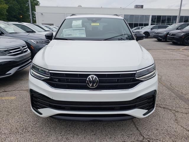 new 2024 Volkswagen Tiguan car, priced at $37,490