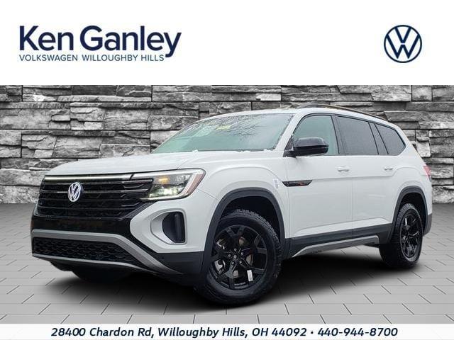 new 2025 Volkswagen Atlas car, priced at $47,163