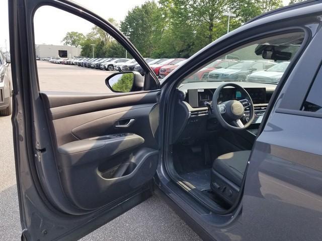 new 2025 Hyundai Tucson car, priced at $31,699