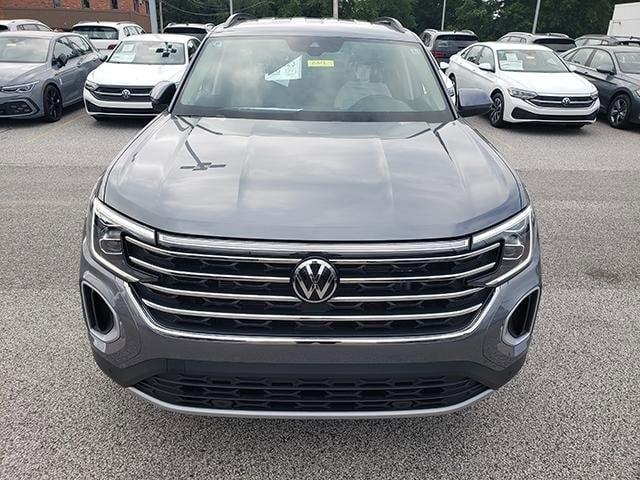 new 2024 Volkswagen Atlas car, priced at $45,752