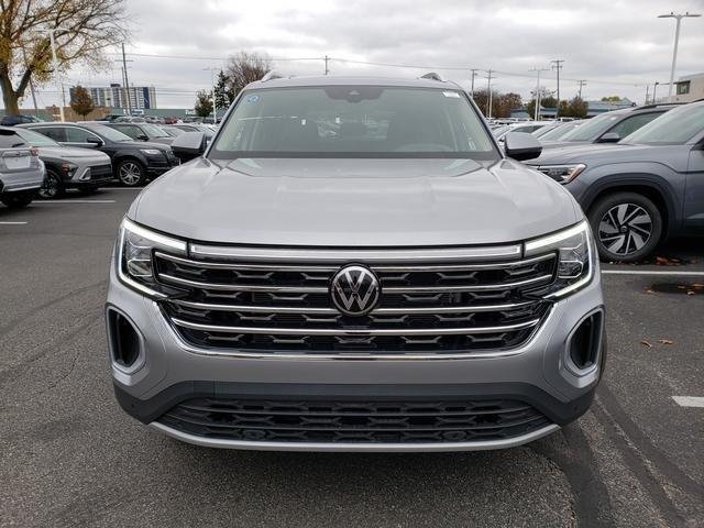 new 2024 Volkswagen Atlas car, priced at $49,943