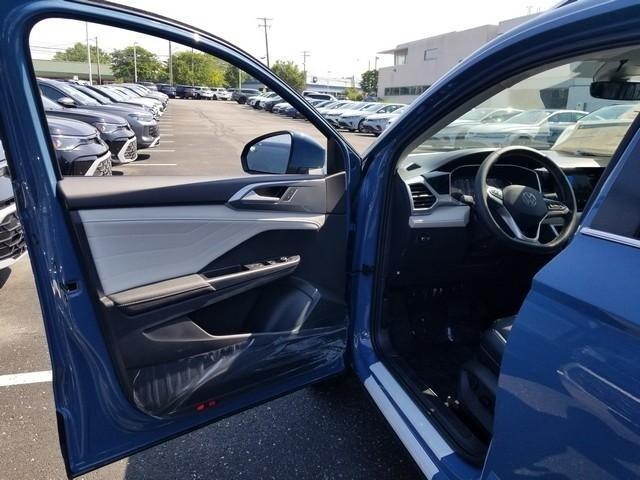 new 2025 Volkswagen Taos car, priced at $35,968